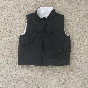 reversible vest from tillys! size XS
